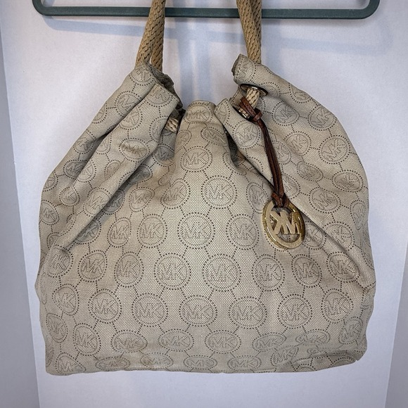 Michael Kors Marina Large Signature Bag MK Logo Natural Canvas Rope Flawed - Picture 1 of 16